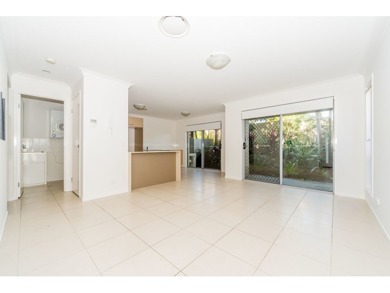 5/446 Pine Ridge Road, Coombabah QLD 4216