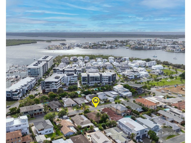 28 Killowill Avenue, Paradise Point QLD 4216