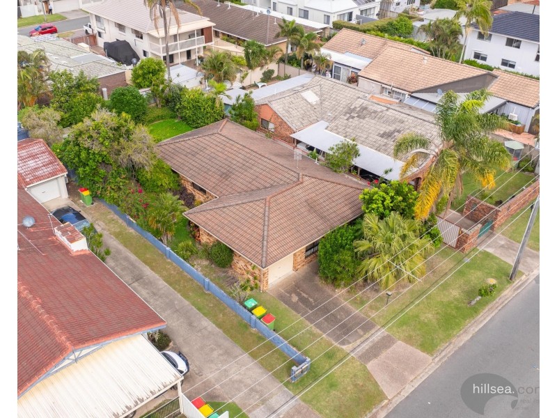 28 Killowill Avenue, Paradise Point QLD 4216