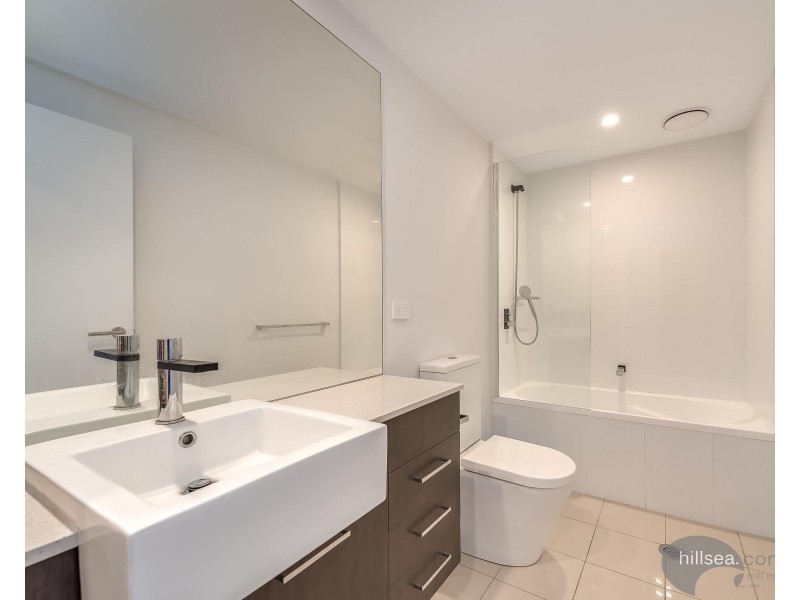 1409/25-31 East Quay Drive, Biggera Waters QLD 4216