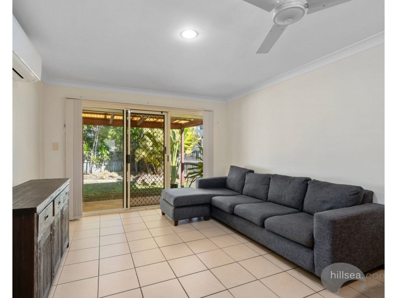 205/125 Hansford Road, Coombabah QLD 4216