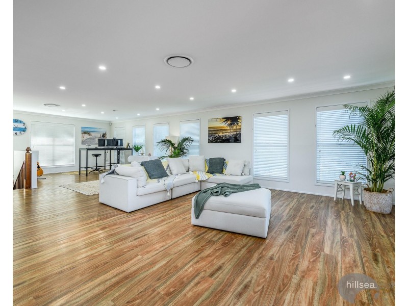 13 Jingella Street, Hope Island QLD 4212