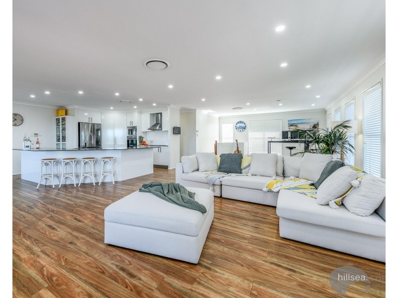 13 Jingella Street, Hope Island QLD 4212