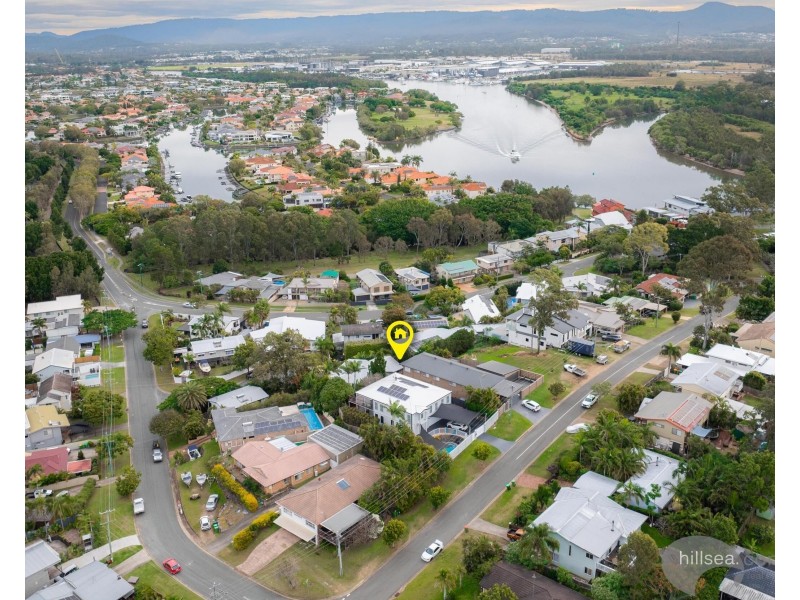 13 Jingella Street, Hope Island QLD 4212