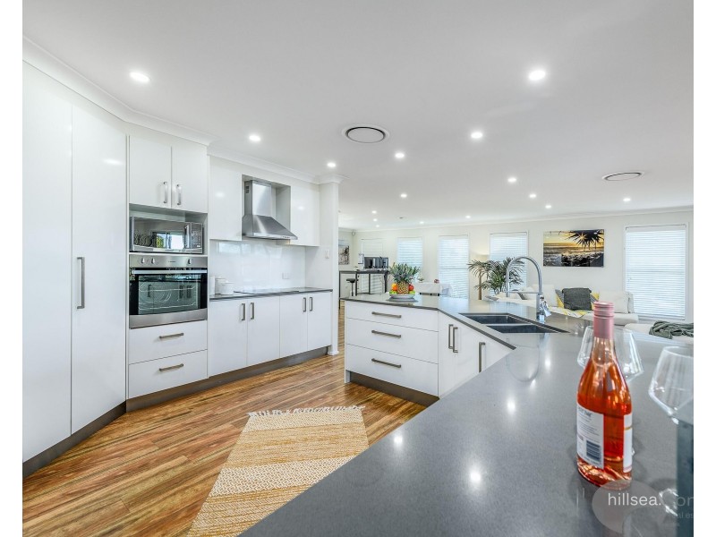 13 Jingella Street, Hope Island QLD 4212