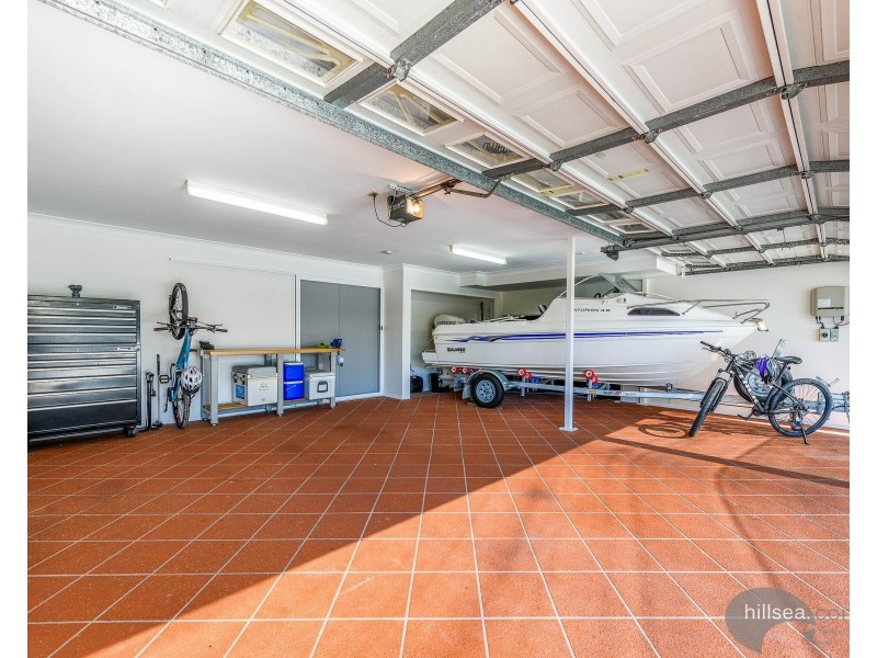 13 Jingella Street, Hope Island QLD 4212