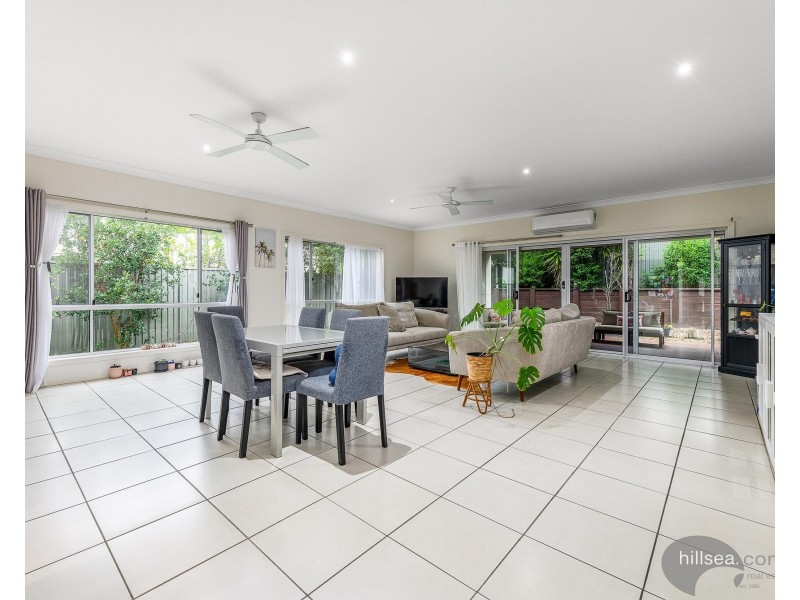 13 Emerson Drive, Bonogin QLD 4213