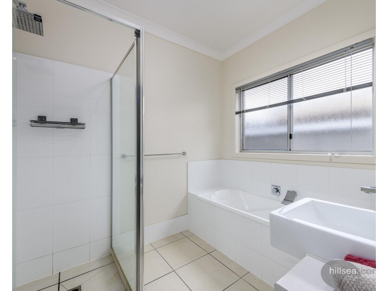 13 Emerson Drive, Bonogin QLD 4213