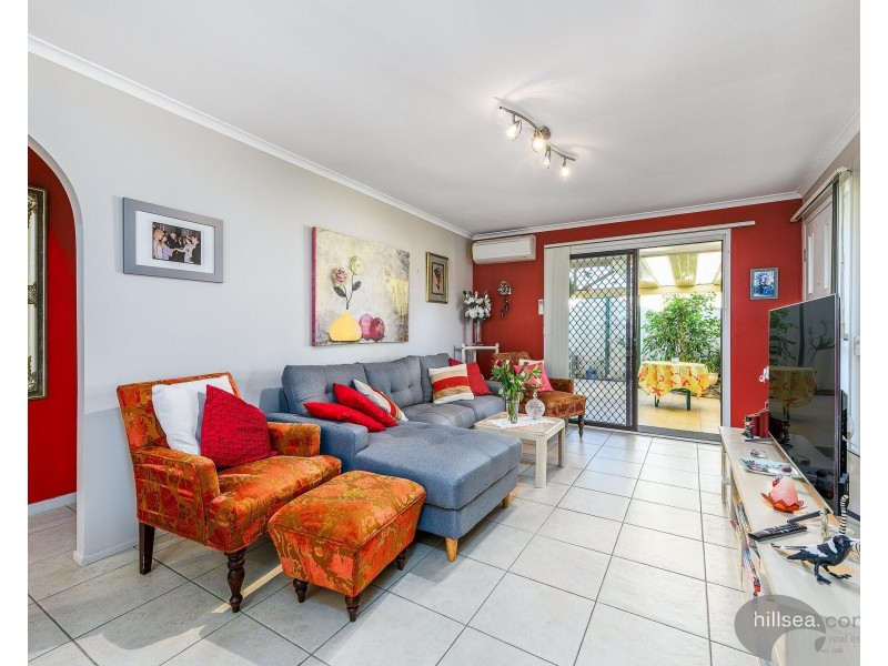 2/62 Botanical Drive, Labrador QLD 4215