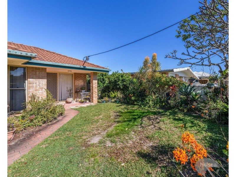 2/72 Eugaree Street, Southport QLD 4215