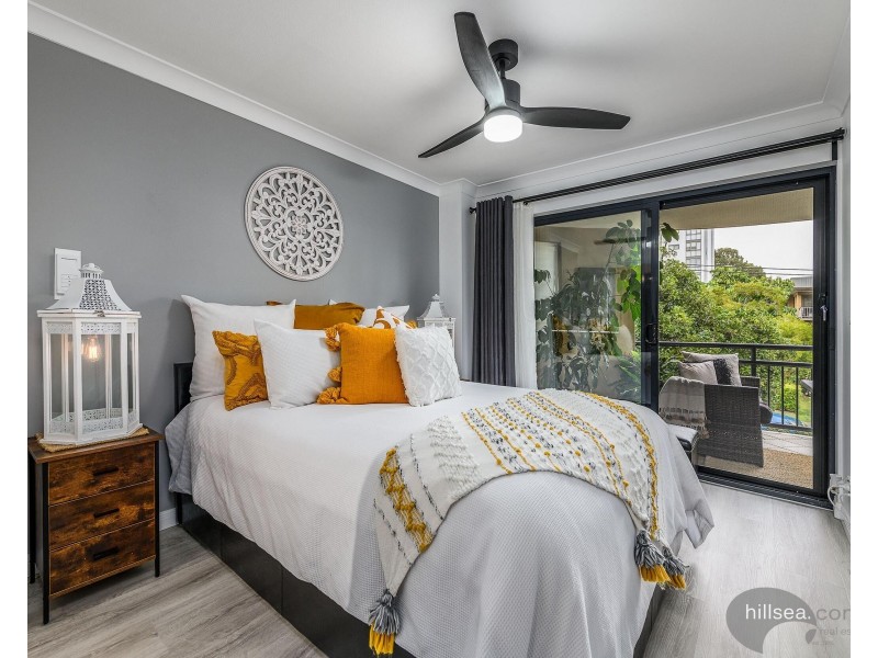 221/392 Marine Parade, Labrador QLD 4215