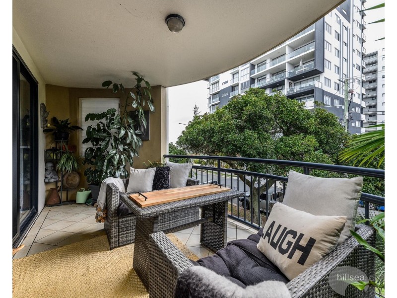 221/392 Marine Parade, Labrador QLD 4215