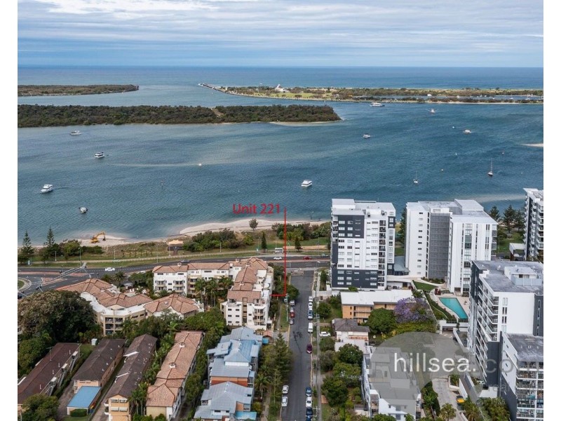 221/392 Marine Parade, Labrador QLD 4215