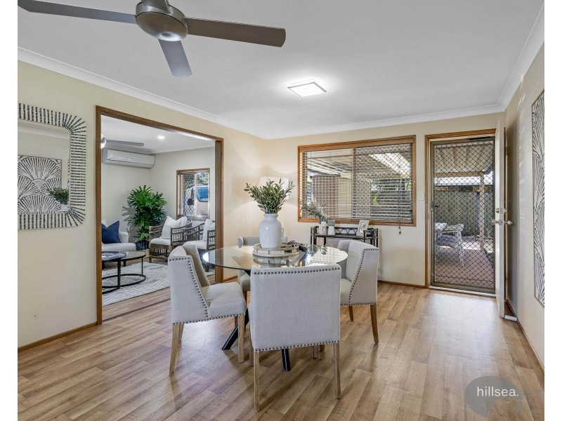 2/24 Eurimbula Court, Paradise Point QLD 4216