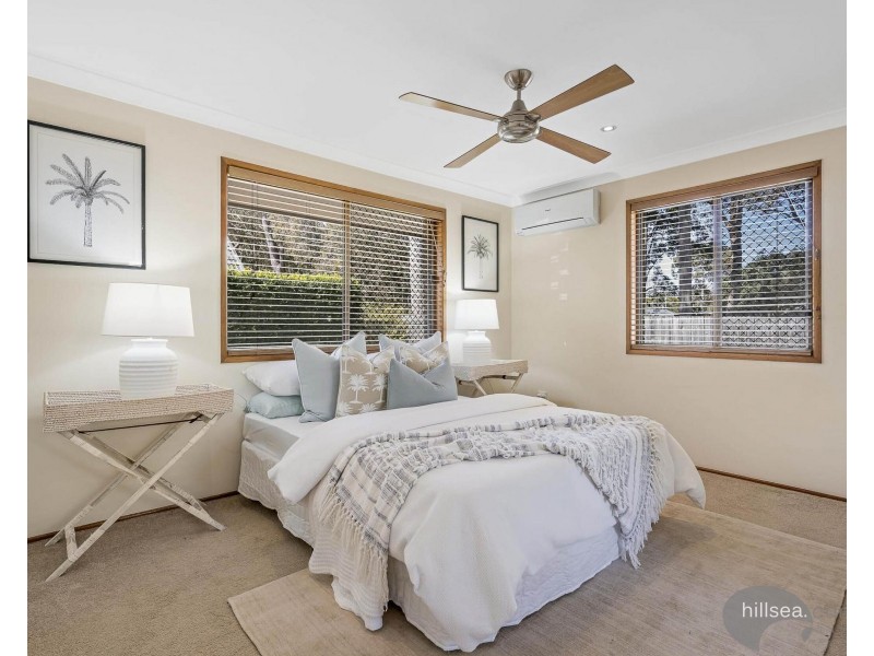 2/24 Eurimbula Court, Paradise Point QLD 4216