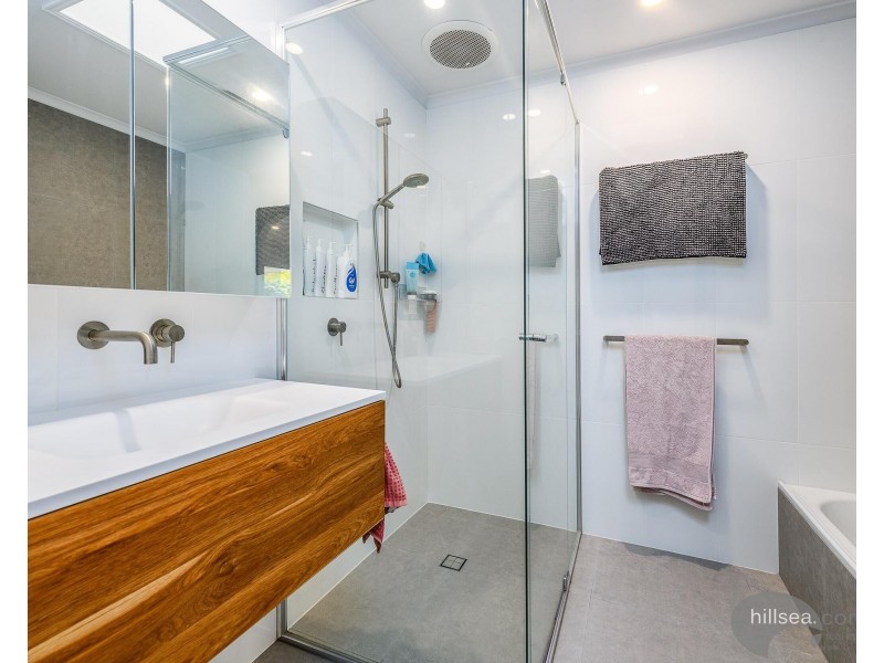 6/17 McMillan Street, Labrador QLD 4215