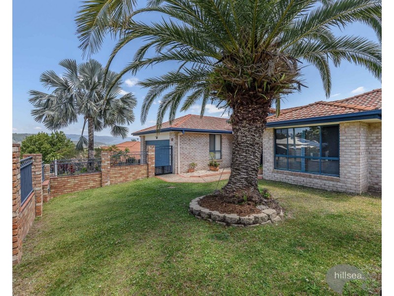 50 Manra Way, Pacific Pines QLD 4211