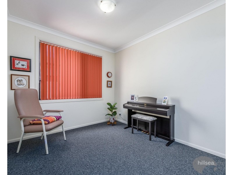 10 Dallow Crescent, Helensvale QLD 4212