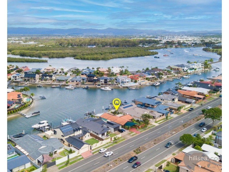 40 Oxley Drive, Paradise Point QLD 4216