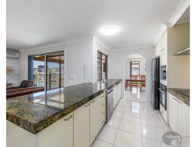 40 Oxley Drive, Paradise Point QLD 4216
