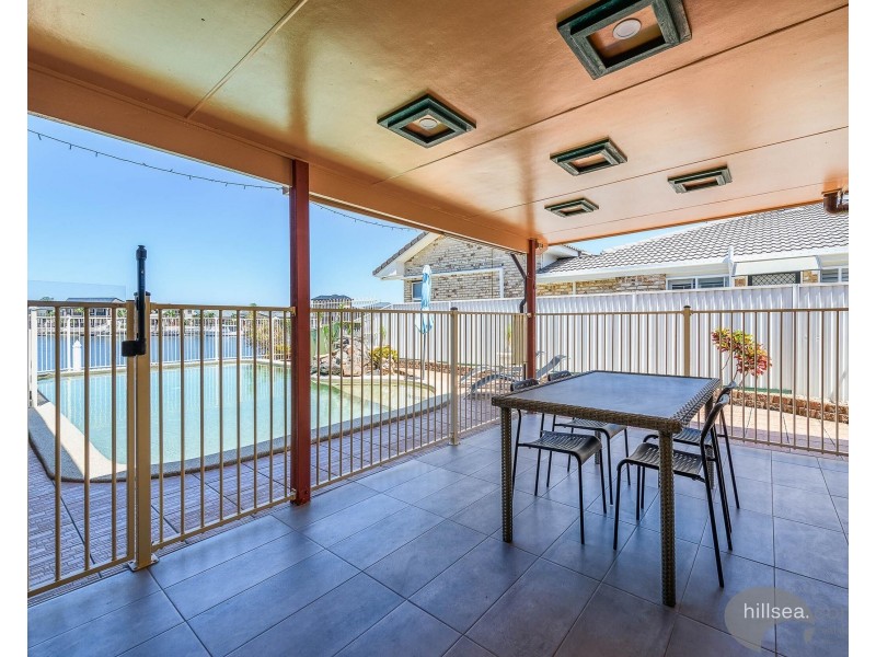 40 Oxley Drive, Paradise Point QLD 4216