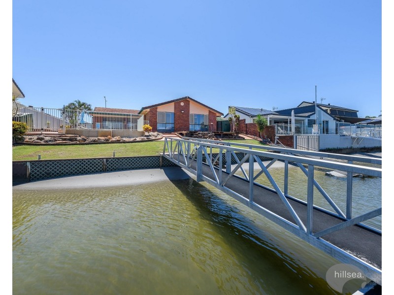 40 Oxley Drive, Paradise Point QLD 4216