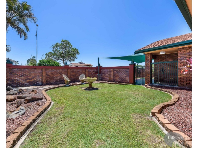 40 Oxley Drive, Paradise Point QLD 4216