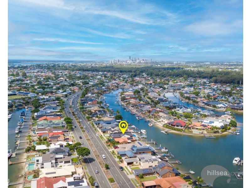 40 Oxley Drive, Paradise Point QLD 4216