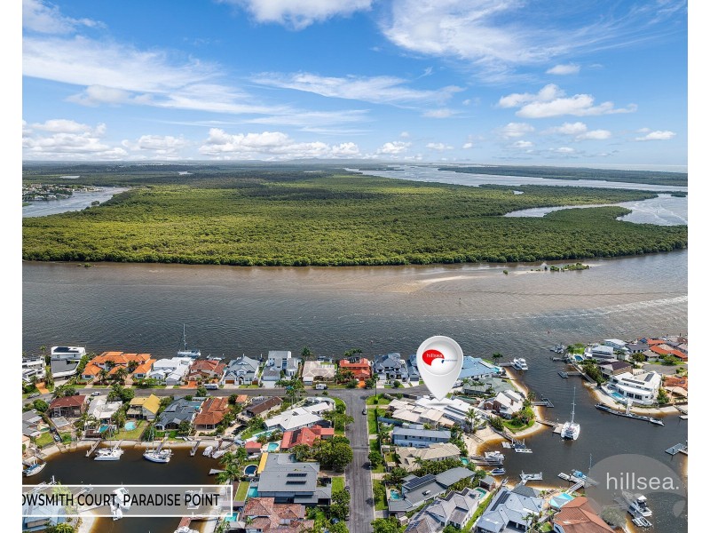 6 Arrowsmith Court, Paradise Point QLD 4216