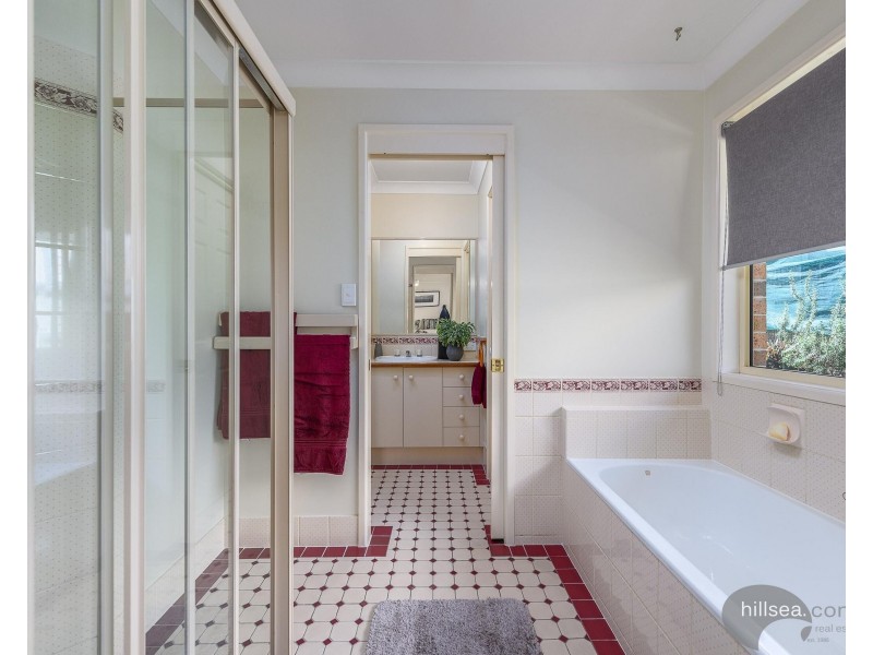 51 Zoeller Drive, Parkwood QLD 4214