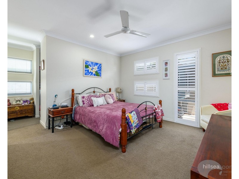 4/39 Gordon Street, Labrador QLD 4215