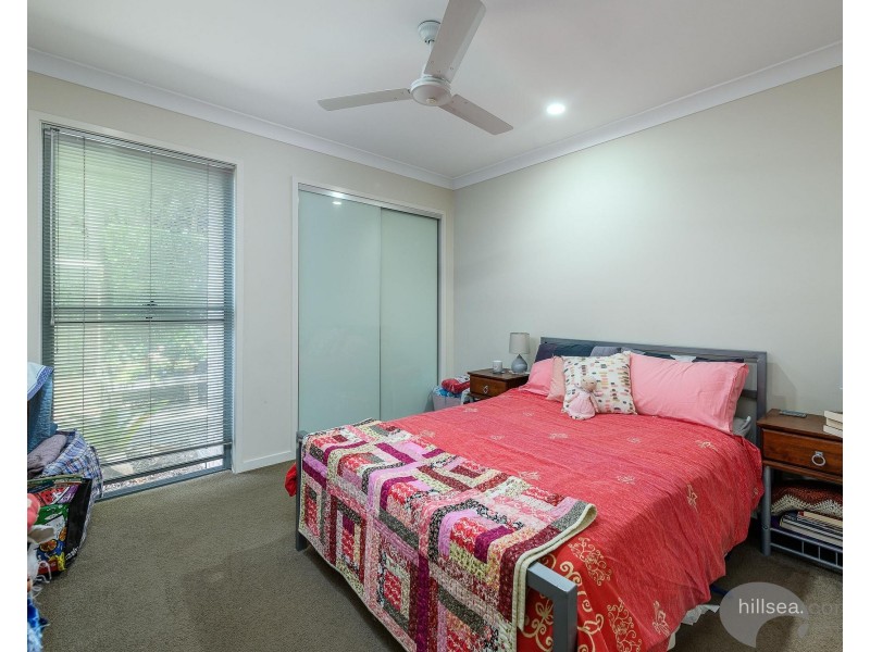 4/39 Gordon Street, Labrador QLD 4215