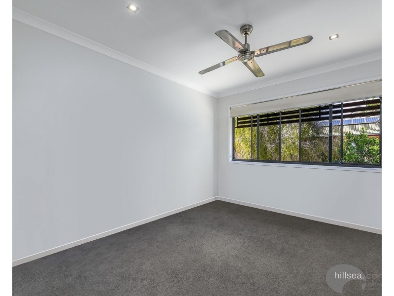 2/445 Pine Ridge Road, Runaway Bay QLD 4216