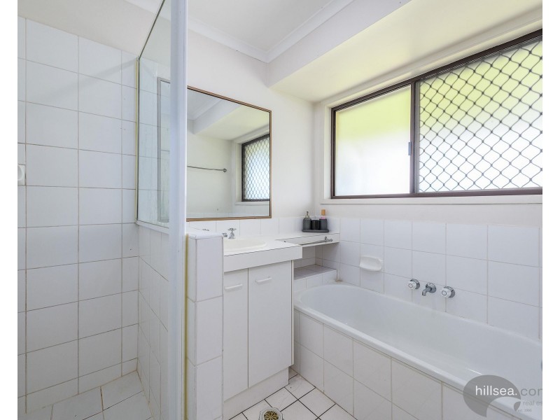 1/30 Botanical Drive, Labrador QLD 4215