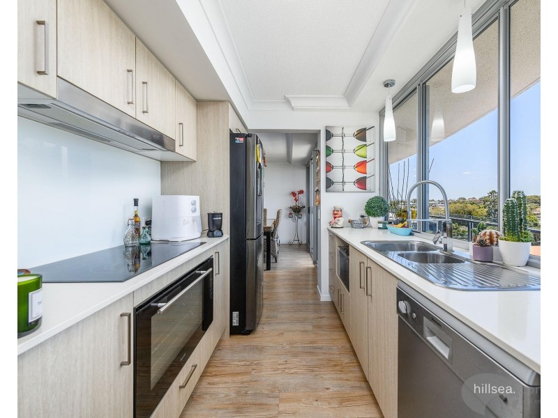 21/14-16 Bright Avenue, Labrador QLD 4215