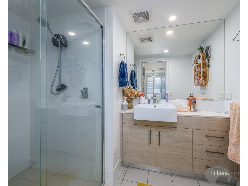 21/14-16 Bright Avenue, Labrador QLD 4215