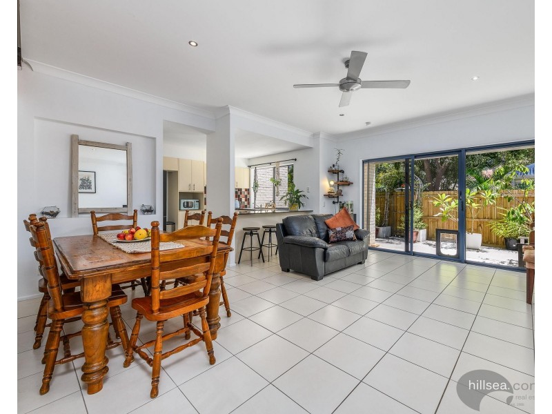 3/170 Whiting Street, Labrador QLD 4215
