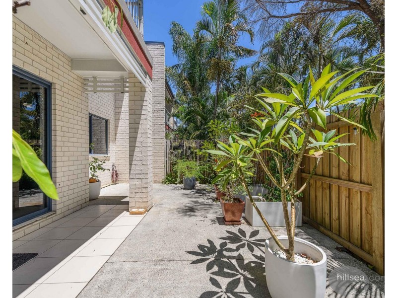 3/170 Whiting Street, Labrador QLD 4215