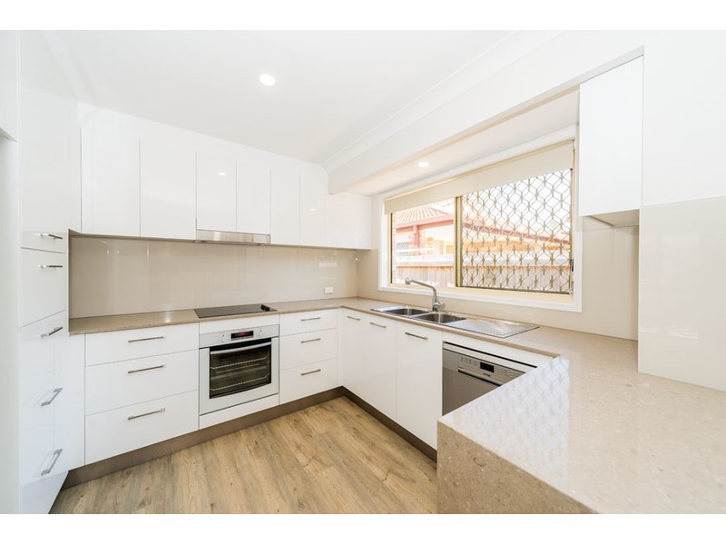 1/56 Parr Street, Biggera Waters QLD 4216