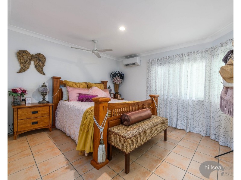 2/56 Daintree Drive, Parkwood QLD 4214