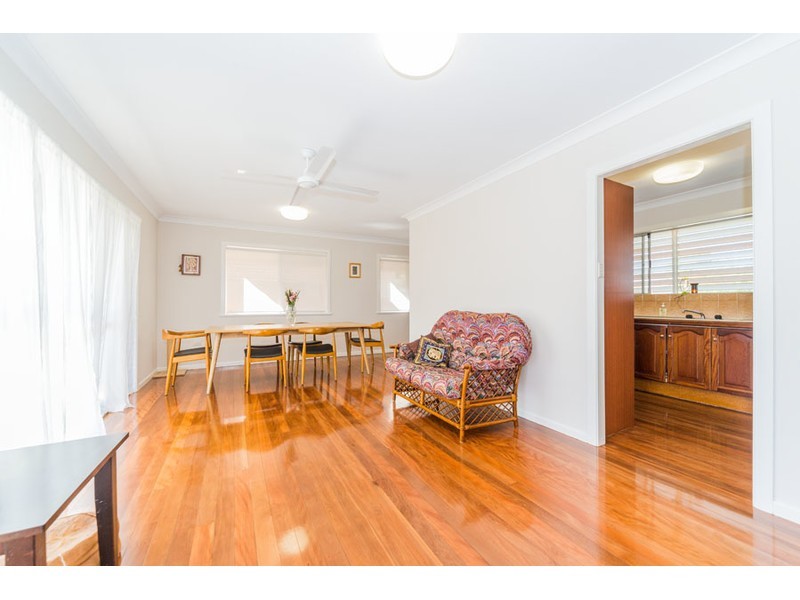 12 Ashton Street, Labrador QLD 4215