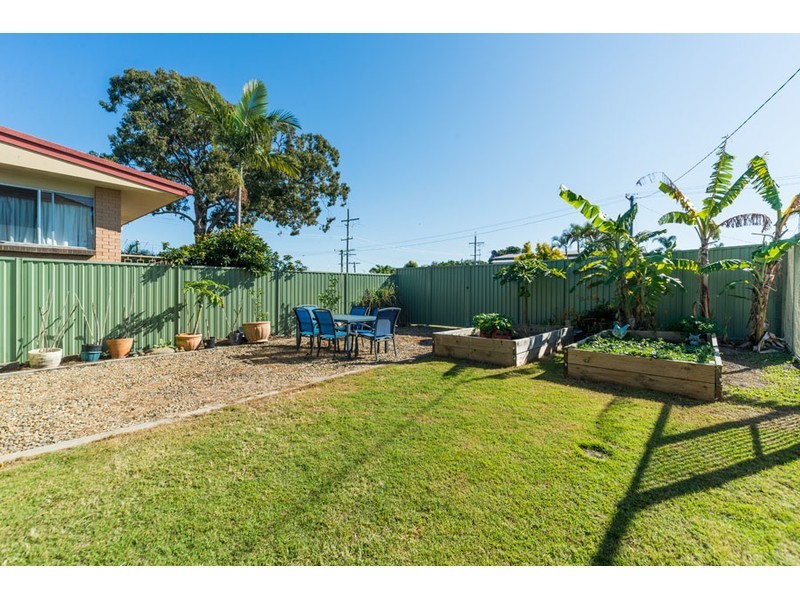 12 Ashton Street, Labrador QLD 4215