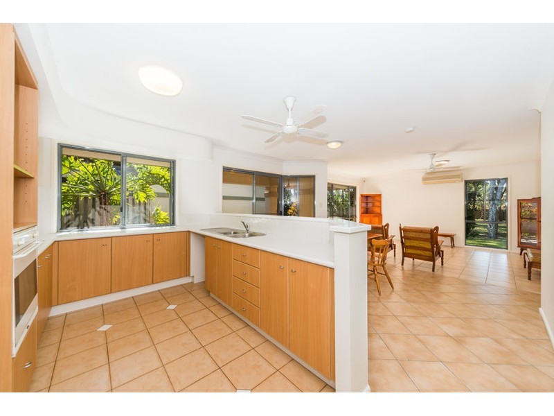 24 Zac Avenue, Coombabah QLD 4216