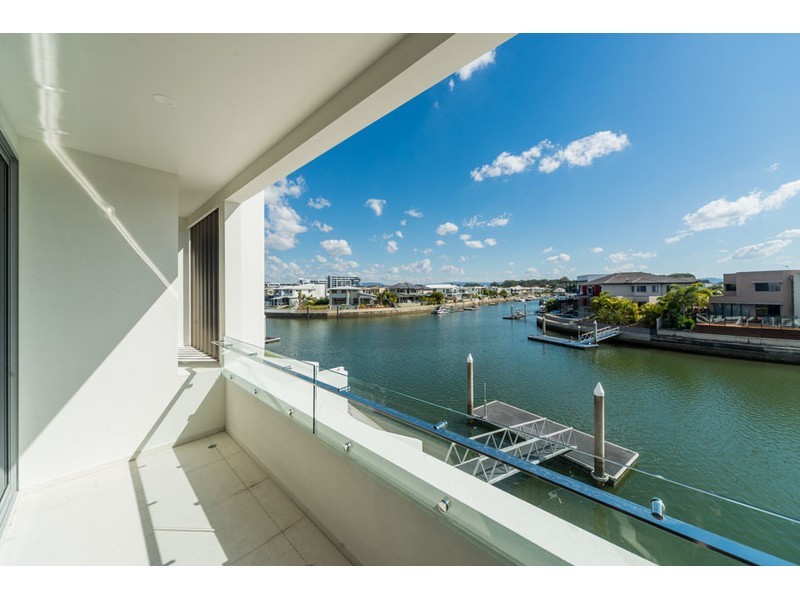2/44 East Quay Drive, Biggera Waters QLD 4216