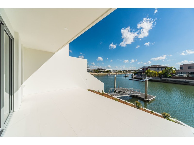 2/44 East Quay Drive, Biggera Waters QLD 4216