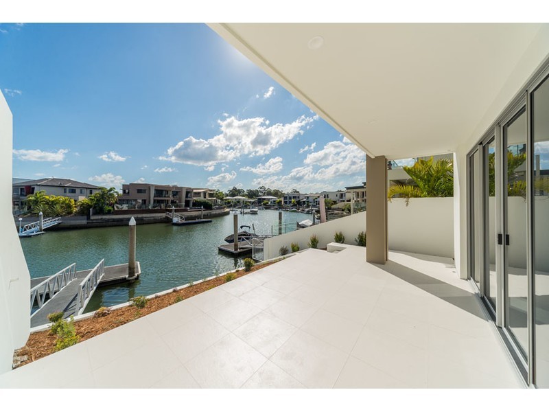 2/44 East Quay Drive, Biggera Waters QLD 4216