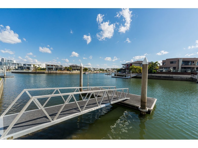 2/44 East Quay Drive, Biggera Waters QLD 4216
