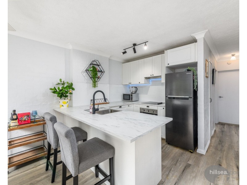 34/13-17 Brown Street, Labrador QLD 4215