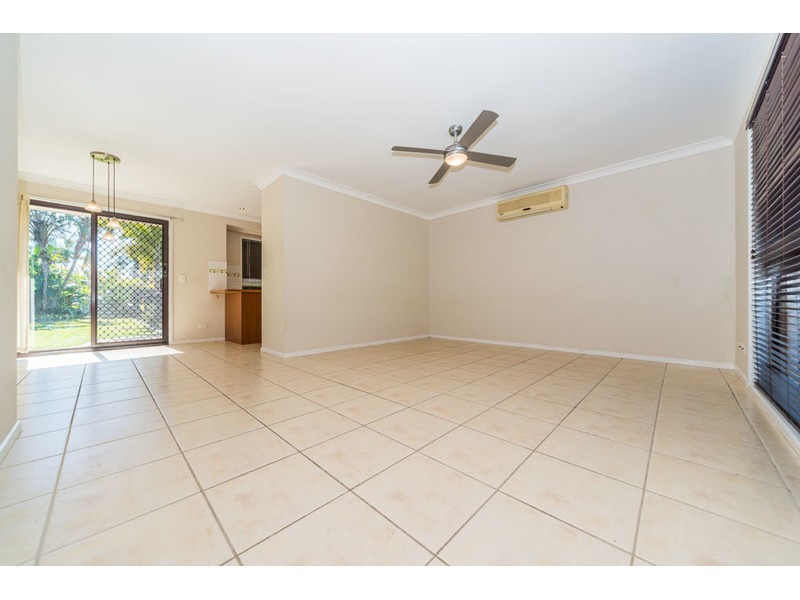 15 Hansford Road, Coombabah QLD 4216