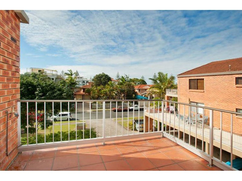 12/16 Madang Crescent, Runaway Bay QLD 4216